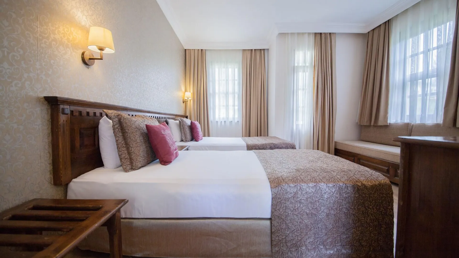 Hotel Greenland Oludeniz 4*,